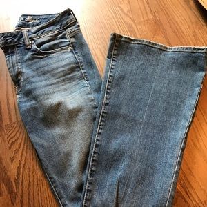 American Eagle high rise distressed jeans